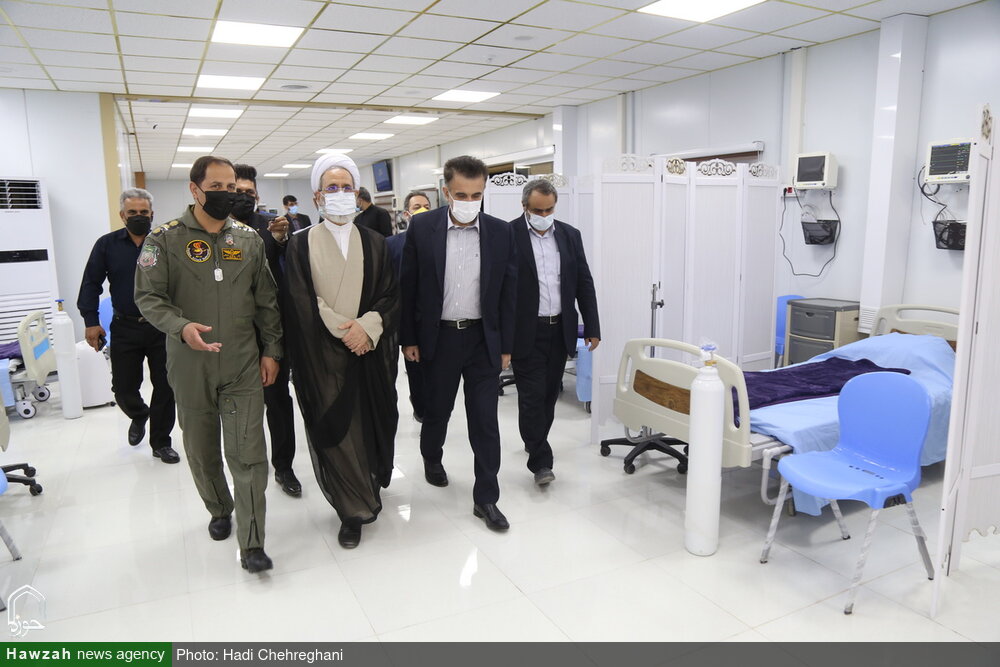 بازدید آیت الله اعرافی از بیمارستان تنفسی شهدای ارتش قم