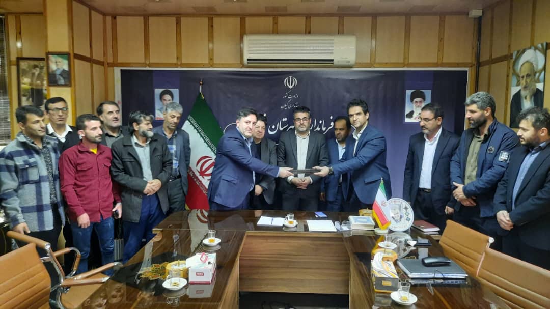 بنیاد مسکن و منابع طبیعی در راستای ماده ۴ قانون ساماندهی تفاهم نامه امضا کردند