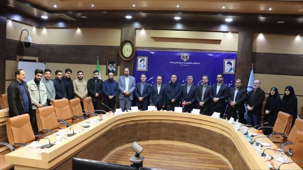 رؤسای دانشگاه‌های گیلان برای شناسایی و بررسی «نظام مسائل استان» کنار رسانه و دانشجو گرد هم آمدند