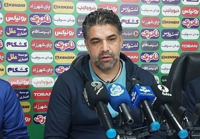 برخی افراد با ایجاد هجمه و فشار به تیمم لطمه می‌زنند/ از هواداران واقعی فجر تشکر می‌کنم