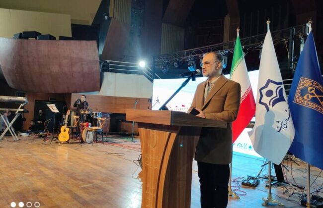 رانندگان حمل‌ونقل عمومی خون در رگ‌های شهر هستند