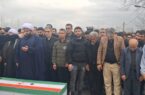 گل ریزان مردمان ولایت مدار بخش میرزا کوچک در آیین تشییع پیکر مطهر شهید حمله آمریکایی صهیونیستی(شهید سعید گلریز) گل ریزان مردمان ولایت مدار بخش میرزا کوچک در آیین تشییع پیکر مطهر شهید حمله آمریکایی صهیونیستی(شهید سعید گلریز)