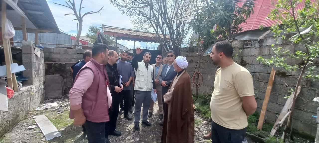 عملیات آواربرداری مناطق آسیب دیده شفت از جنگ در سریعترین زمان ممکن
