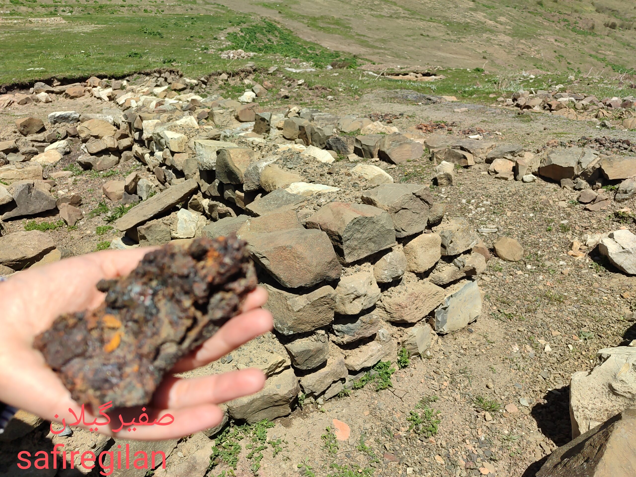 رازهای پنهان در دل خاک ماسوله؛ شمش آهنی که از تاریخ سخن می‌گوید