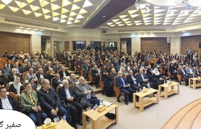بازنشستگان گنجینه ماندگار دانشگاه هستند