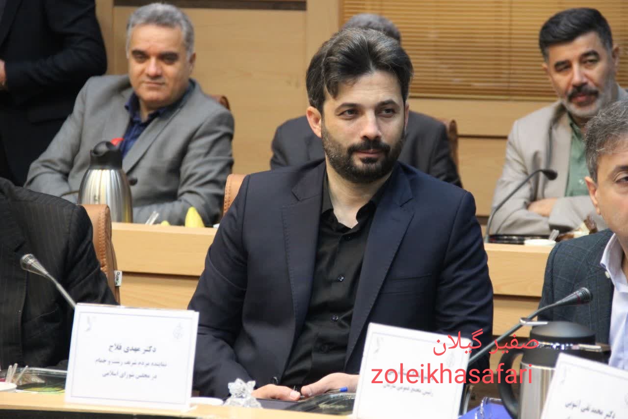 عدالت در پرداخت به کارکنان سلامت در مراکز استان‌ها رعایت نمی‌شود/ بدون اصلاح ساختار، توسعه درمان ممکن نیست
