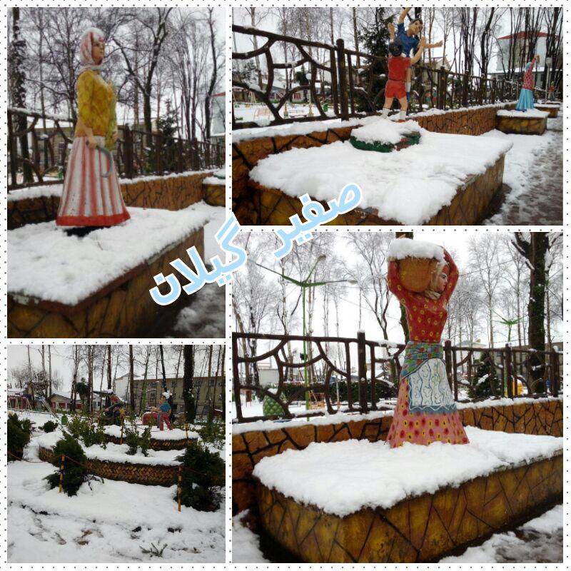 مجسمه های رنگی شهر فومن به همراه برف میزبان بازی کودکانه شدند
