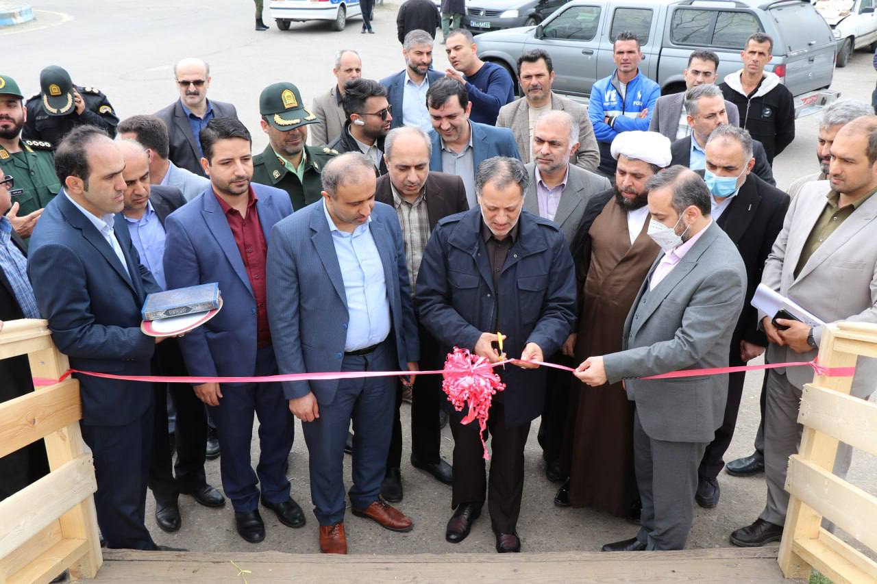 افتتاح فاز اول مرمت پل چوبی بندر کیاشهر و پارک محله‌ای شیلات+ گزارش تصویری