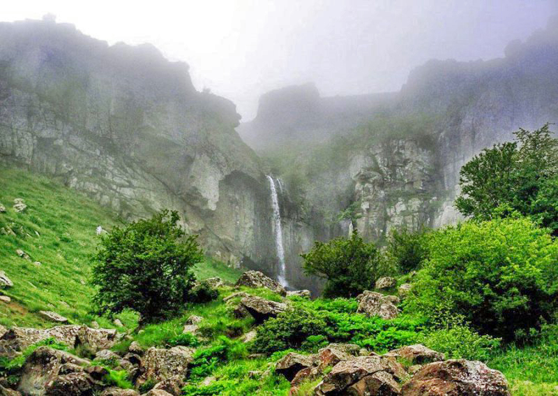 آبشار ورزان (سوباتان)”گیلان” در فهرست آثار طبیعی ملی ایران