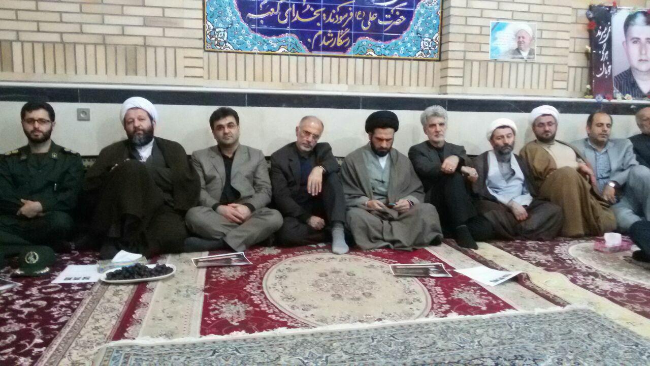 مراسم بزرگداشت آیت الله رفسنجانی با حضور مدیر کل سیاسی استانداری گیلان و خانم مدارایی درشهرستان شفت برگزار شد
