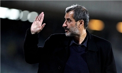 تماشاگران فوتبالی ایران جنگ و توهین را به همدیگر پاس ندهند